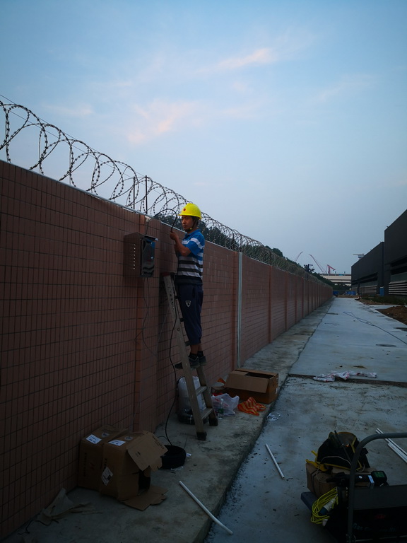系統集成 · 信息智能化 · 機房建設