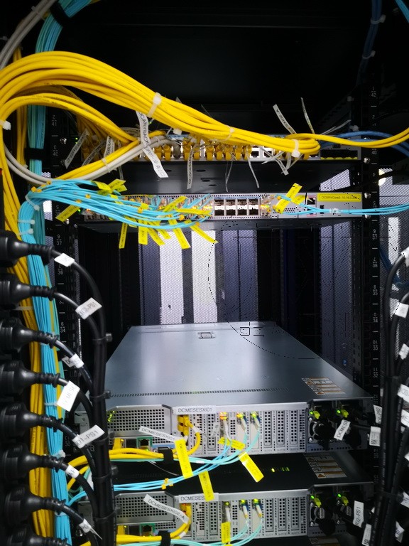 系統集成 · 信息智能化 · 機房建設