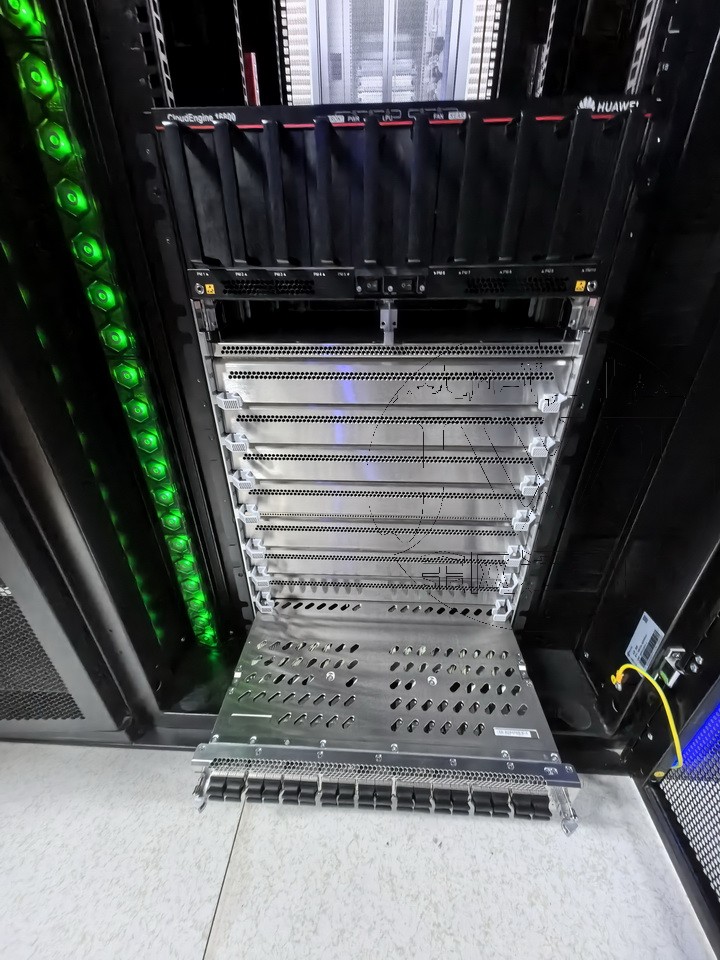 系統集成 · 信息智能化 · 機房建設