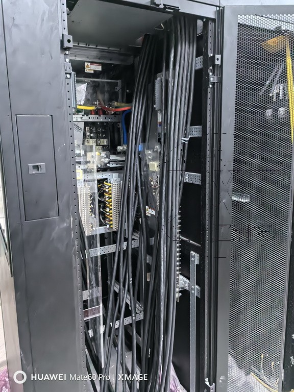系統集成 · 信息智能化 · 機房建設